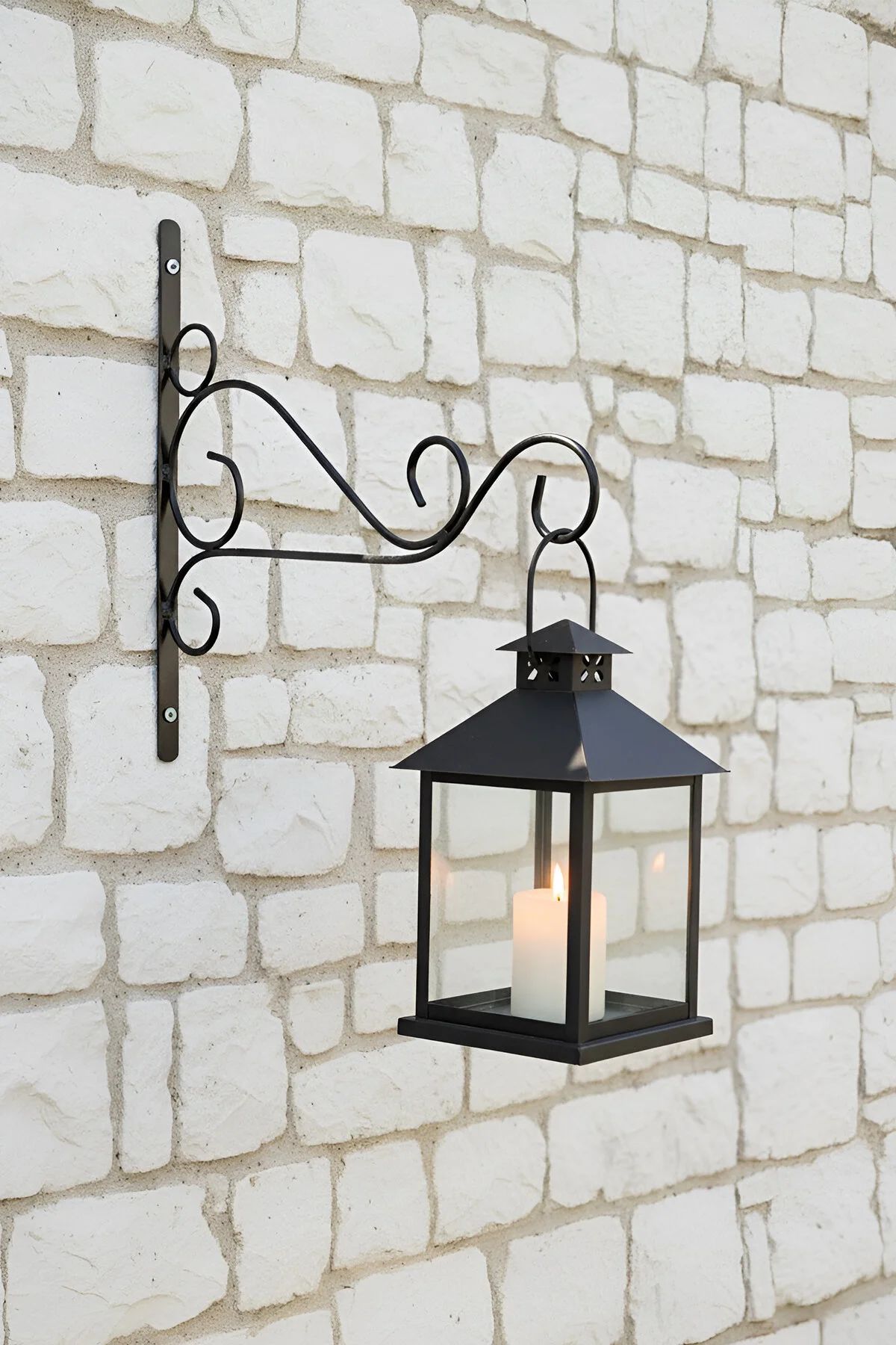 Metal Saksı Fener Duvar Askısı (35x37 cm)