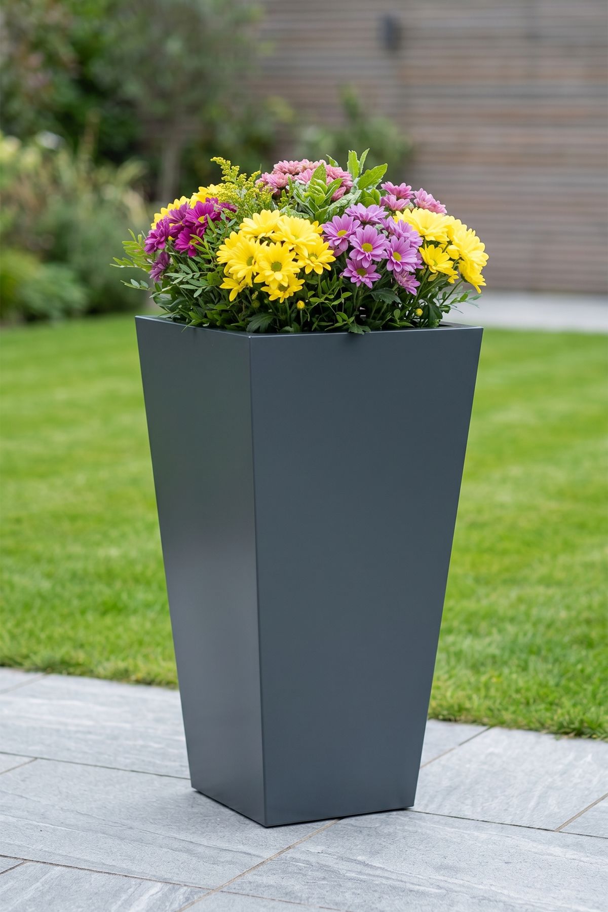 Zenith 80 cm Dikey Metal Saksı - İç ve Dış Mekan Modern Dekoratif Saksılık (80x38x25 cm)